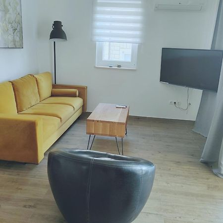 בול L&L Apartmani 1 מראה חיצוני תמונה