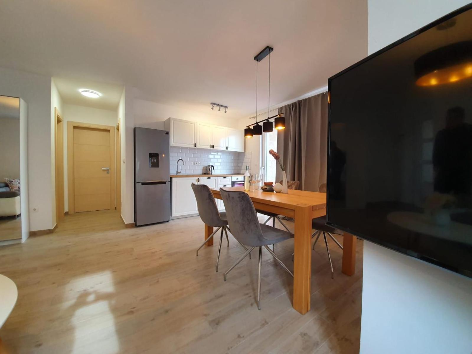 בול L&L Apartmani 1 מראה חיצוני תמונה