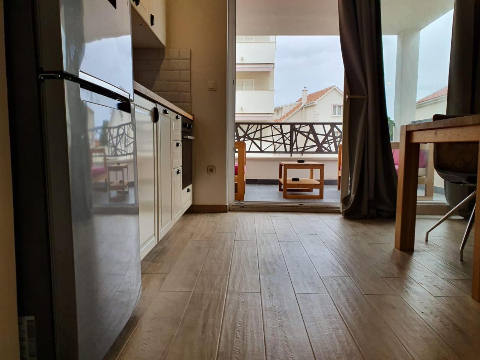 בול L&L Apartmani 1 מראה חיצוני תמונה